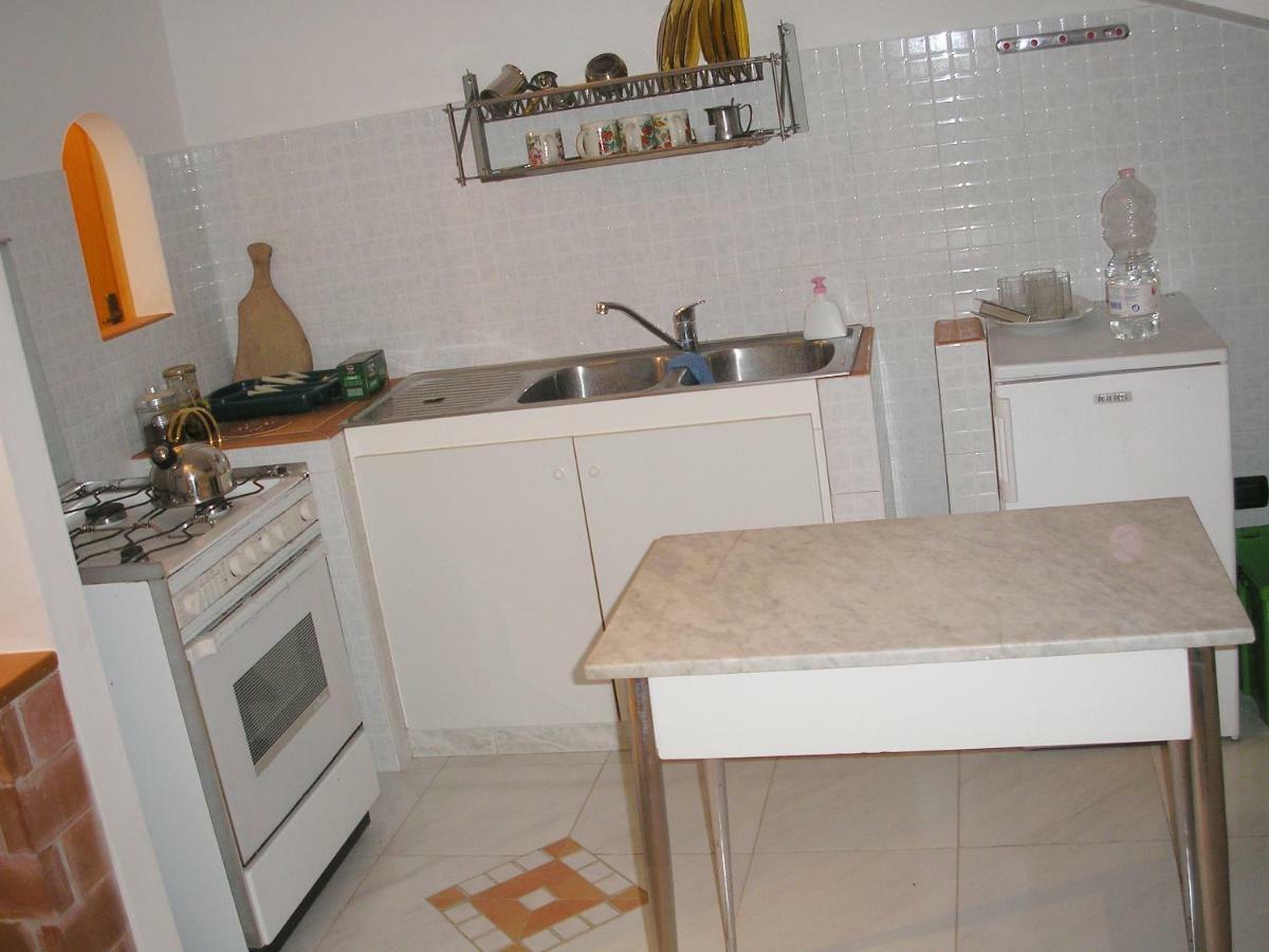 Acerra Appartamento Per 4 Persone المظهر الخارجي الصورة